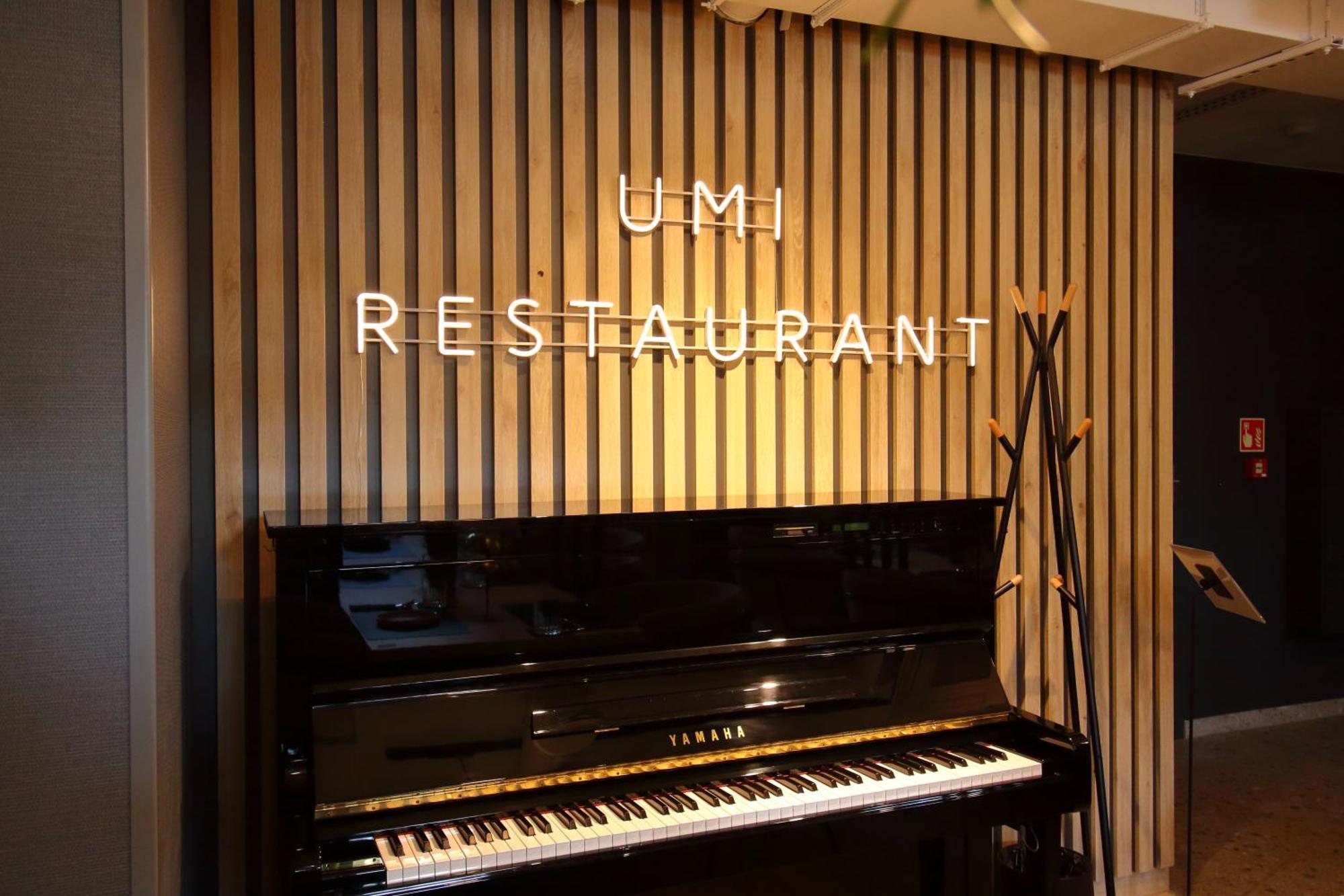 Umi Hotel Sopot Exteriör bild
